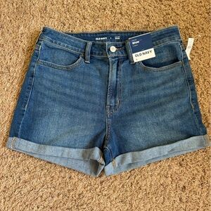 NWT Old Navy Women's High Rise WOW 3” Inseam Jean Shorts size 8